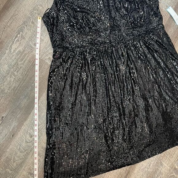 Draper James Sleeveless V-Neck Sequin Dress-Size 26W - Picture 4 of 9